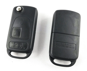 Freightliner Sprinter 3 buttons flip key (HU64)