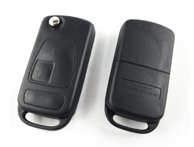 Freightliner Sprinter 2 buttons flip key (HU64)